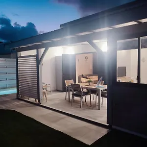 https://archipel-maimeo.comcaribbean.com