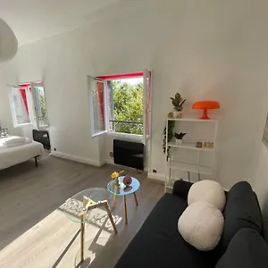 Les Allees Provencales Appartement